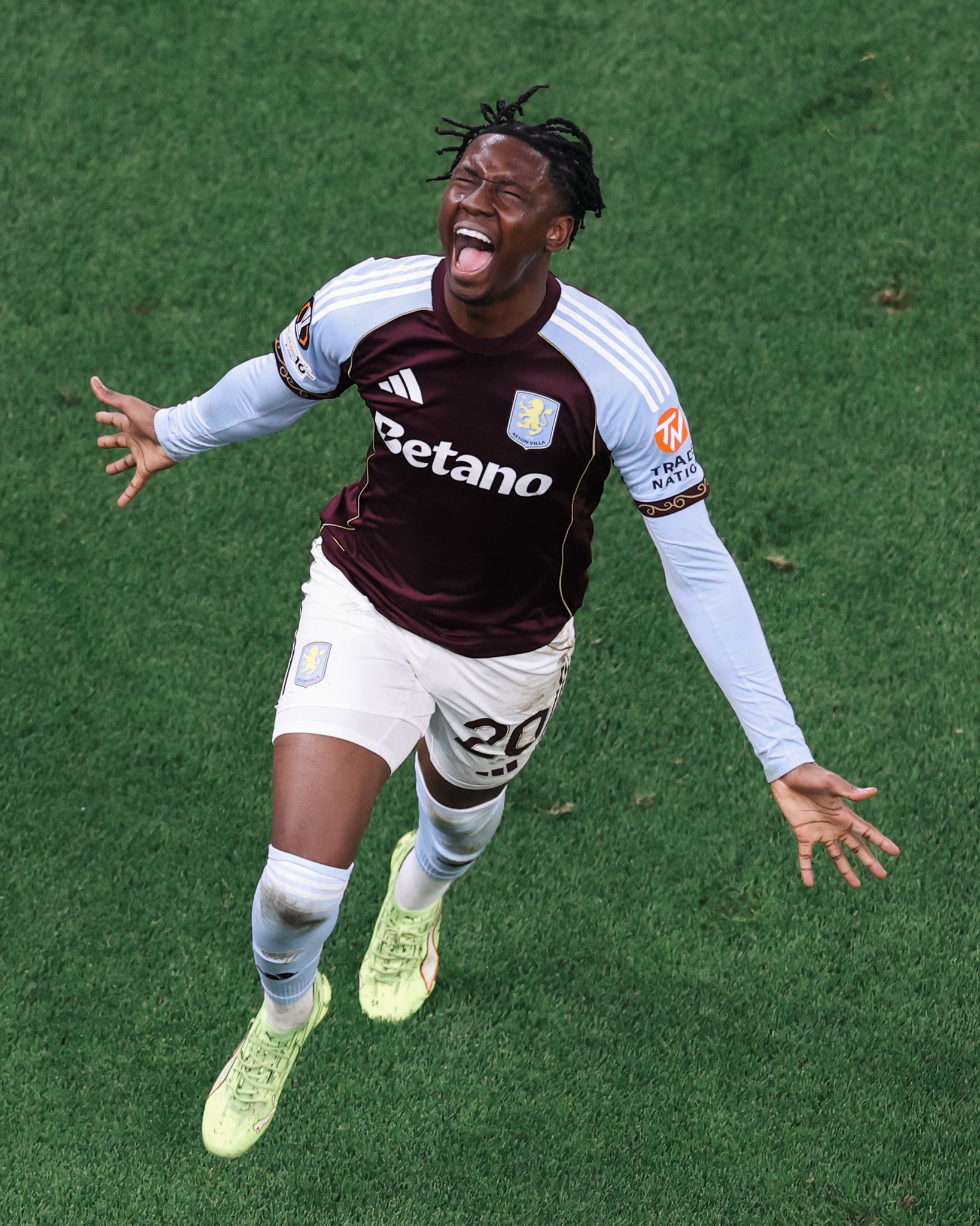 What Jimoh-Aloba said after scoring first senior goal for Aston Villa with his mum in the stands